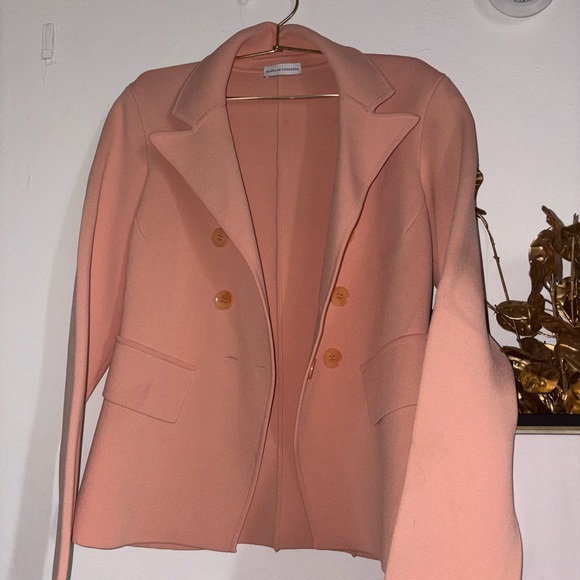 Scanlan Theodore Peach Double-Breasted Blazer – Luxury Tailored Piece - Picture 2 of 6